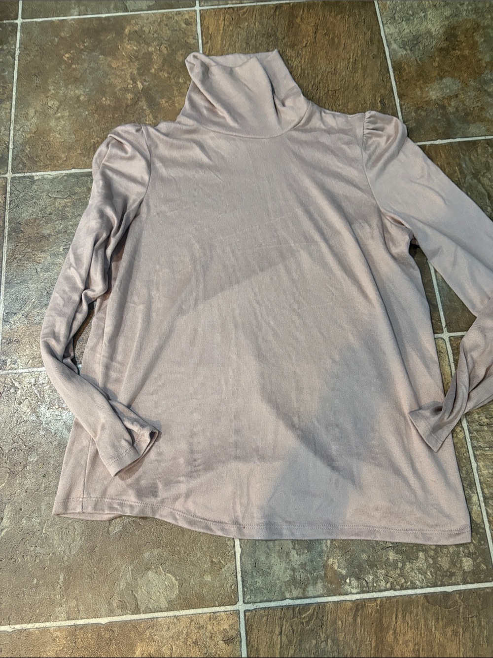 Gibson Lightweight Dusty Rose Turtleneck Long Sleeve Top